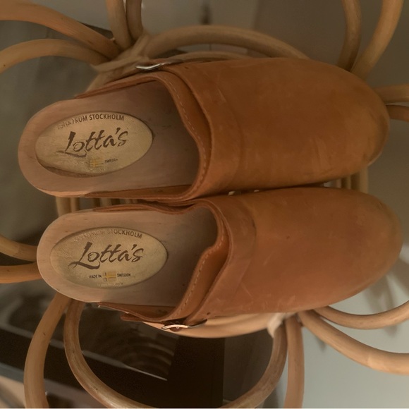 Lotta from Stockholm Clogs - Picture 2 of 2